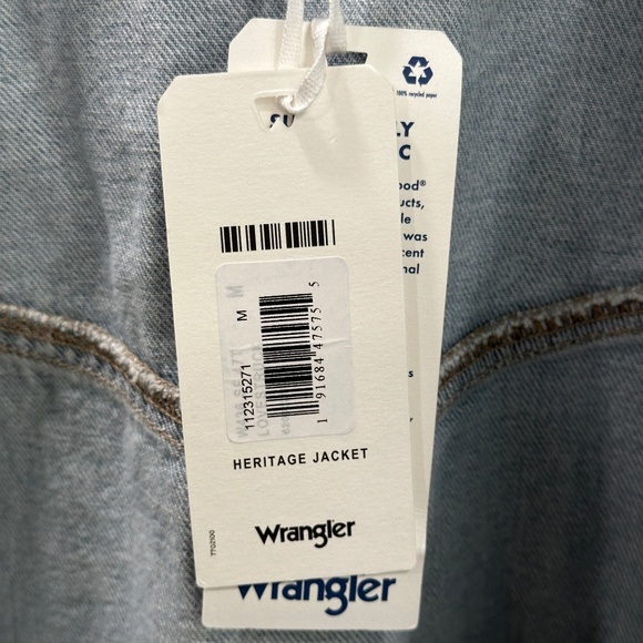 NWT!! Wrangler Heritage Jacket - M - Picture 14 of 16